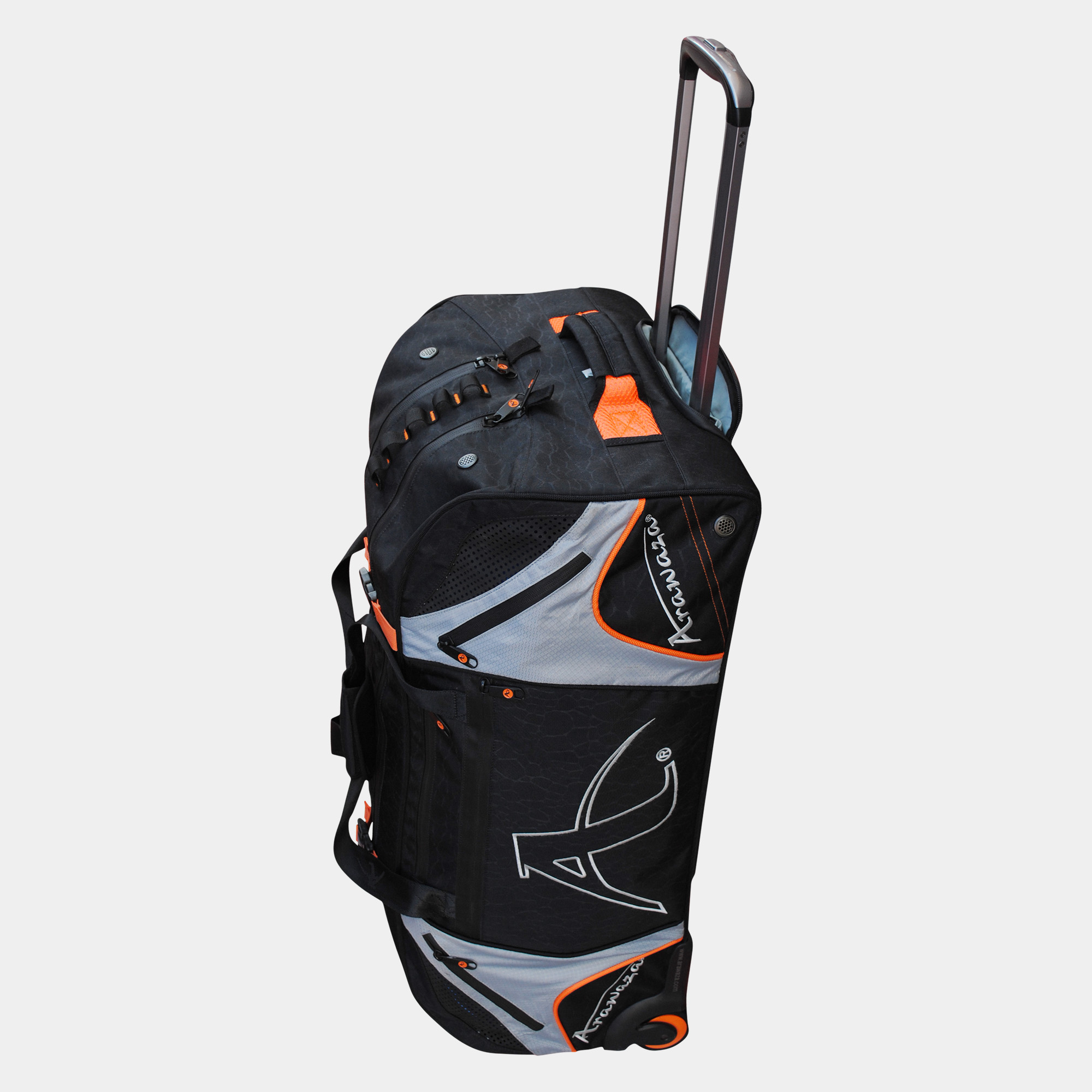 technical-sport-bag-wheels-arawaza-2.jpg technical-sport-bag-wheels-arawaza-2.jpg