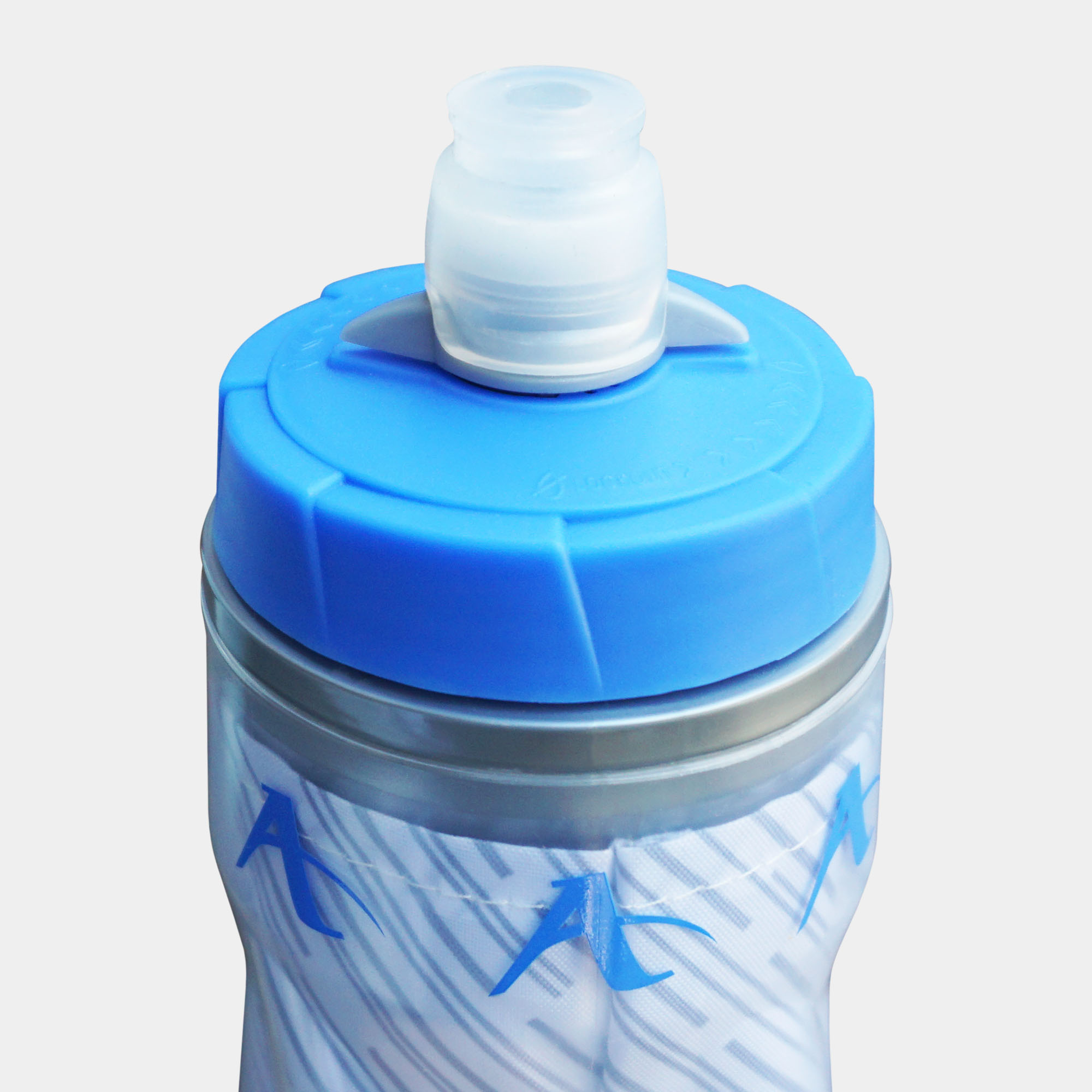water-bottle-blue-arawaza-2.jpg water-bottle-blue-arawaza-2.jpg